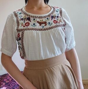 Romeo+Juliet Couture Embroidered Animal Print Boho Cottagecore Top